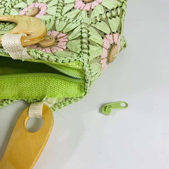 Summer Beach Cottage Straw Button Handbag Flower Lime Pink Wood Handles Purse - Picture 9 of 13